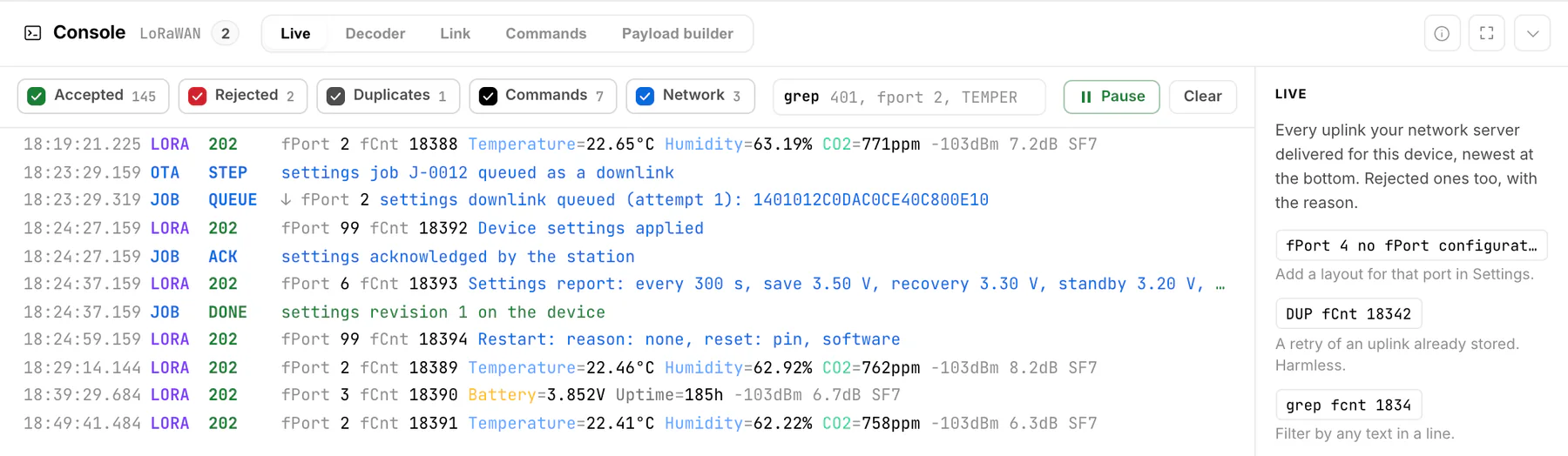 Live tab of the console for a LoRaWAN sensor with uplinks, their fPort, RSSI and SNR